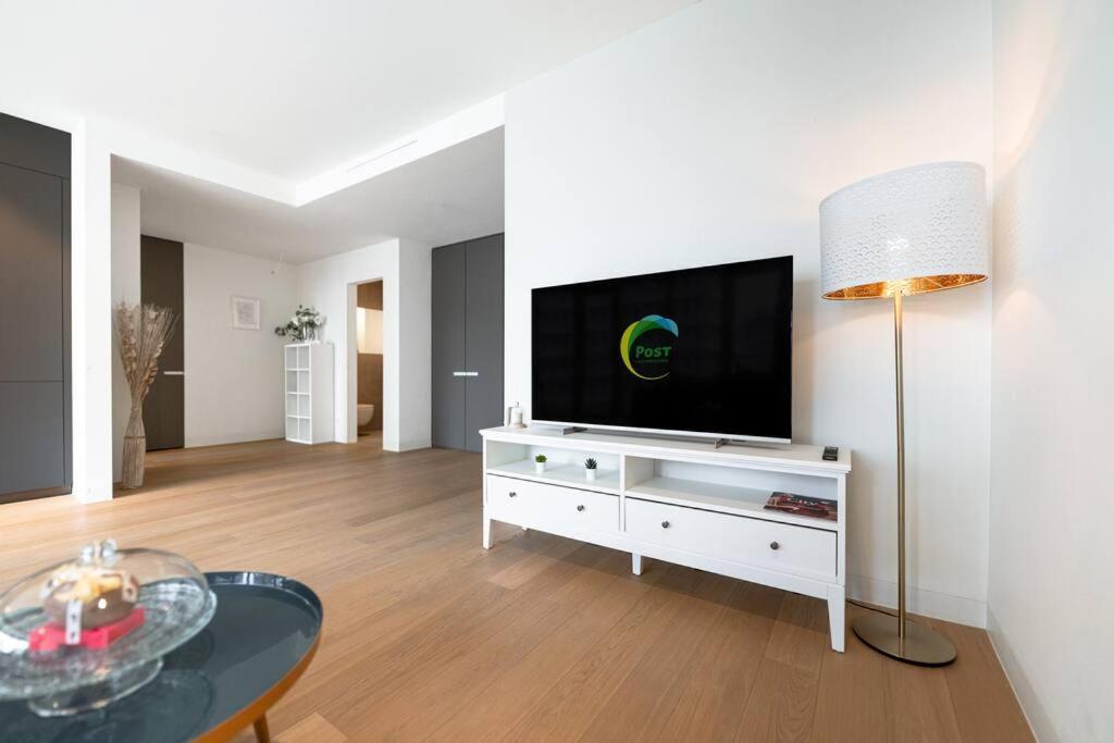 Lux City Hamilius - Modern & Spacious Apart W/View Luxembourg By Eksteriør billede