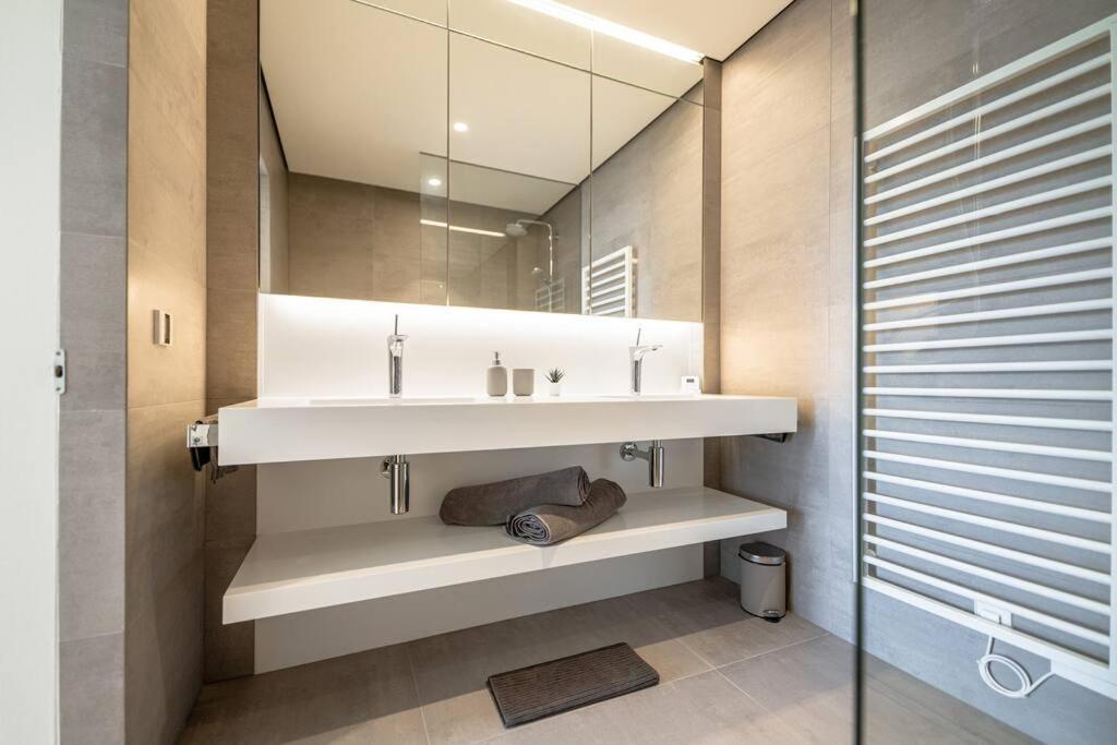 Lux City Hamilius - Modern & Spacious Apart W/View Luxembourg By Eksteriør billede